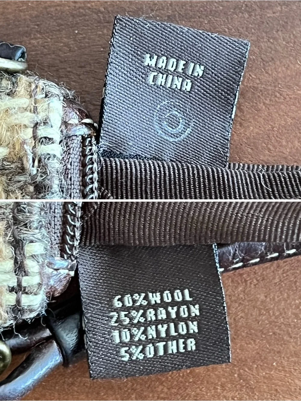 🌸Vintage Coach Wool Wristlet